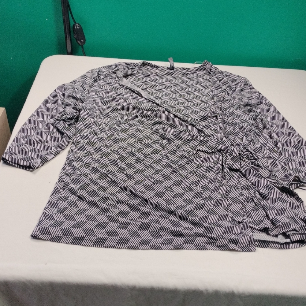 NWT Massini Black and White Chevron Blouse Size 3X